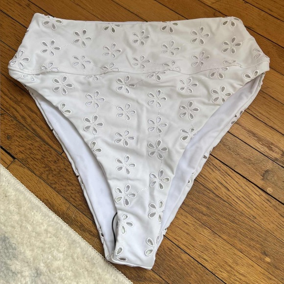 Beach Riot Other - Beach Riot Hazel High Waist Bikini Bottoms In White